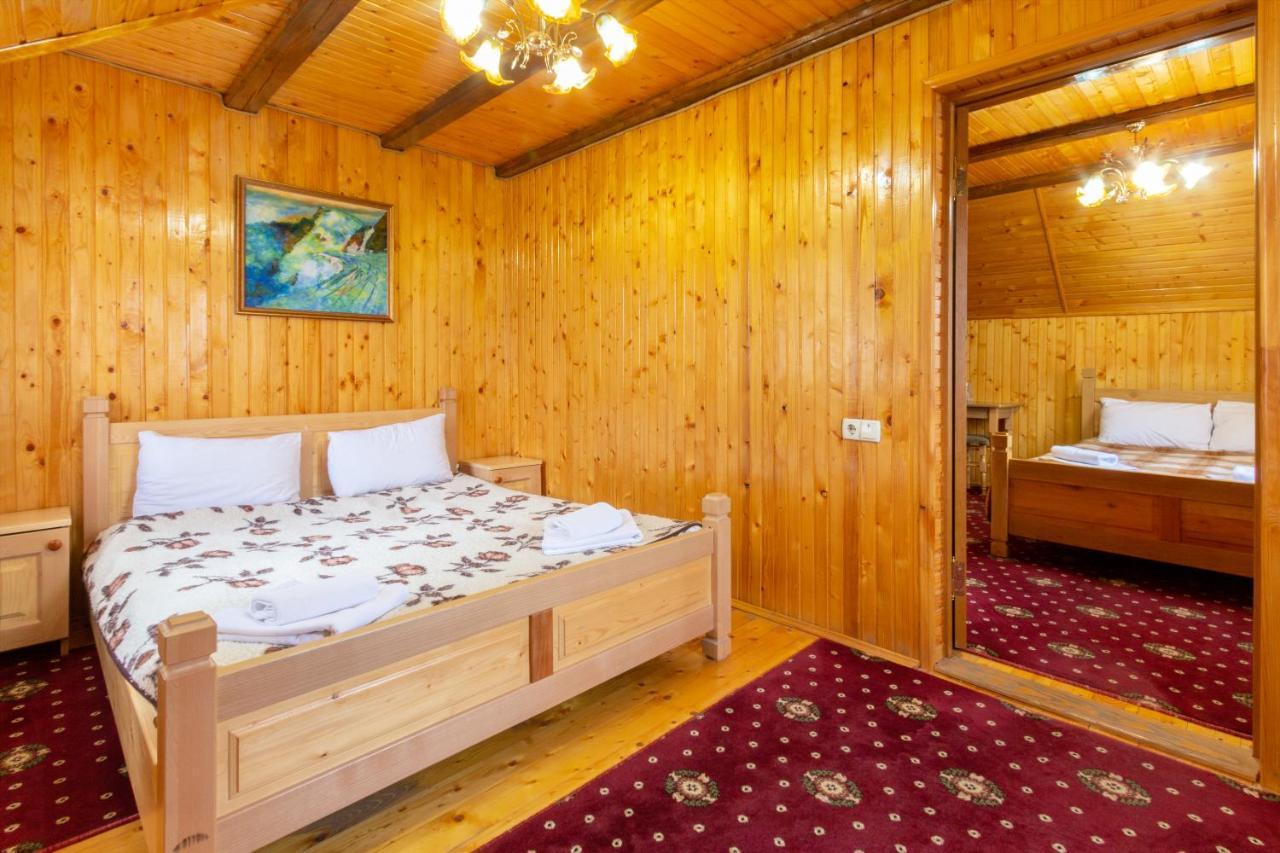 Hotel У Мар'Яни І Назара à Yaremtche Extérieur photo